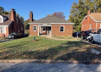 10017 Sheldon Dr, Saint Louis, MO 63137