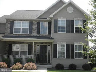 447 N Kemp St, Kutztown, PA 19530