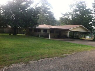 107 Jacks Dr, El Dorado, AR 71730