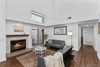 835 Windcrest Dr, Carlsbad, CA 92011