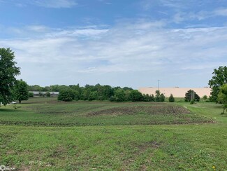 0 S Park St, Creston, IA 50801
