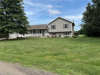 6780 Old Stagecoach Rd, Frazeysburg, OH 43822