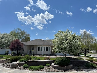 455 Hickory Cir, Idaho Falls, ID 83404