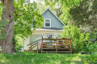 1004 Emma Ave, Des Moines, IA 50315