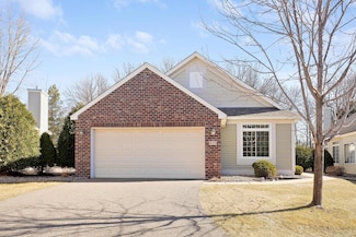 4220 Lawndale Ln N, Plymouth, MN 55446