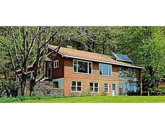 51 Fox Hill Rd, Bernardston, MA 01337