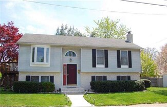 326 Huntington Ave, Glendora, NJ 08029