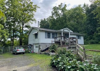 118 Snyder Hill Rd, Ithaca, NY 14850