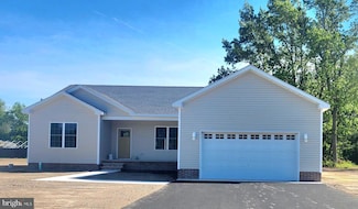 59 Bradley St, Harrington, DE 19952
