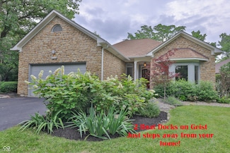 8069 Middle Bay Ln, Indianapolis, IN 46236