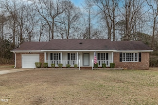 102 Pine Ct, Goldsboro, NC 27534