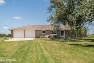 141 Spring Garden Rd, Olean, MO 65064