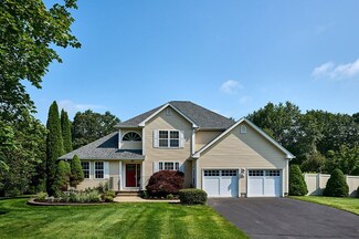 114 Woodland Dr, Florence, MA 01062