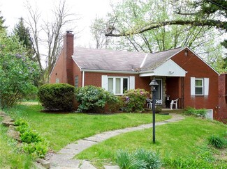 2072 Kendon Dr E, Pittsburgh, PA 15221