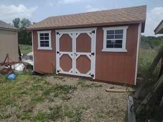 5159 Kister Rd, Shreve, OH 44676