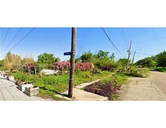 2610 Gordon St, New Orleans, LA 70117