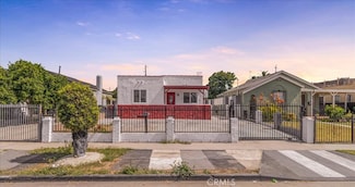 727 E 94th St, Los Angeles, CA 90002