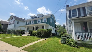 93 Broad St, Flemington, NJ 08822