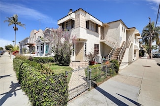 102 La Verne Ave, Long Beach, CA 90803