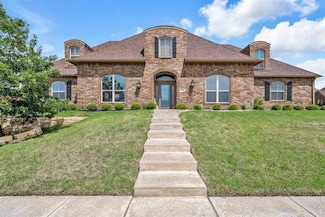2404 SW 70th St, Lawton, OK 73505