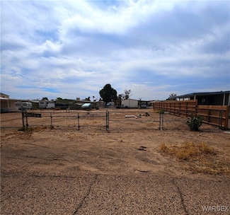1050 E Acacia Dr, Mohave Valley, AZ 86440
