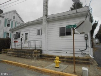 221 E Mifflin St, Orwigsburg, PA 17961