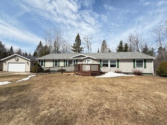 381 Blalock Row, Sault Sainte Marie, MI 49783