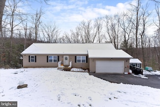 1565 Fox Hollow Rd Unit T303, Shermans Dale, PA 17090