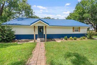 201 N Osage St, Edna, KS 67342