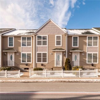 149 S Bend St Unit 3, Pawtucket, RI 02860
