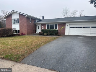 11514 Yates St, Silver Spring, MD 20902