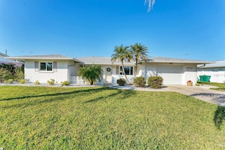 1710 Loralin Dr, Englewood, FL 34223