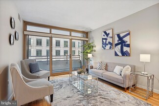 888 N Quincy St Unit 607, Arlington, VA 22203