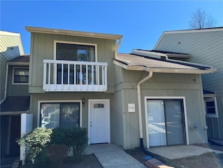 731 Hanover Ln SE, Marietta, GA 30067