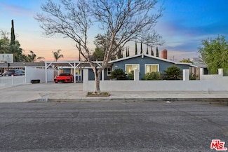 19945 Gresham St, Northridge, CA 91324