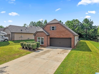 4542 Rosser Loop Dr, Bessemer, AL 35022