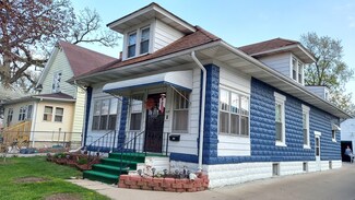 1127 Solfisburg Ave, Aurora, IL 60505