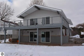 5823 Lindy Ln, Weidman, MI 48893