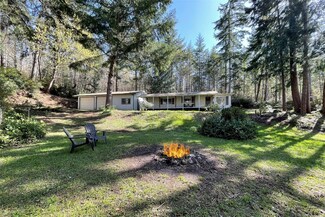 171 Fox Rd, Quilcene, WA 98376
