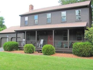 9 Gaskill Cir, Hopedale, MA 01747