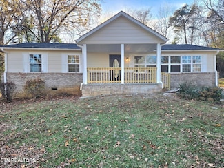 5503 Scenicwood Rd, Knoxville, TN 37912