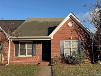 2412 Harpeth Place SW, Decatur, AL 35601