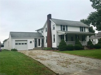 4241 Beckel Ave, Magnolia, OH 44643