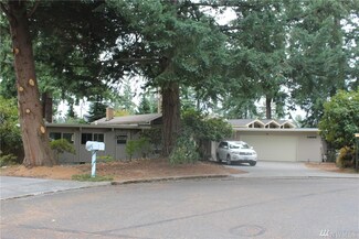 1565 Weathervane Ct, Fircrest, WA 98466