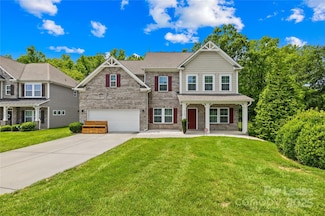 2136 Laurens Dr, Concord, NC 28027