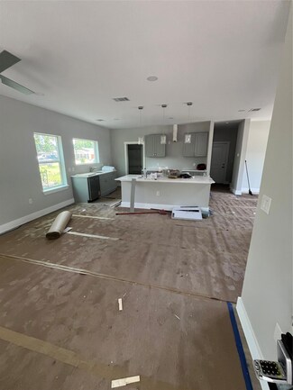 401 E Carrie Manor St, Manor, TX 78653