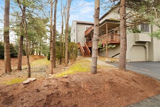 260 Captain Eames Cir Unit 260, Ashland, MA 01721
