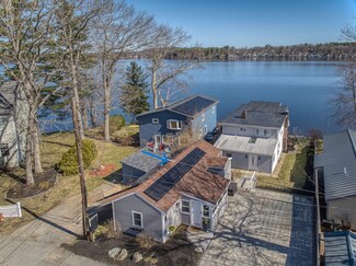 18 Oak Cir, Merrimac, MA 01860