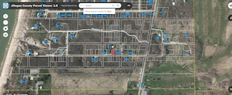 7255 Center St, South Haven, MI 49090
