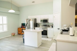 1955 Reserve Blvd, Gulf Breeze, FL 32563